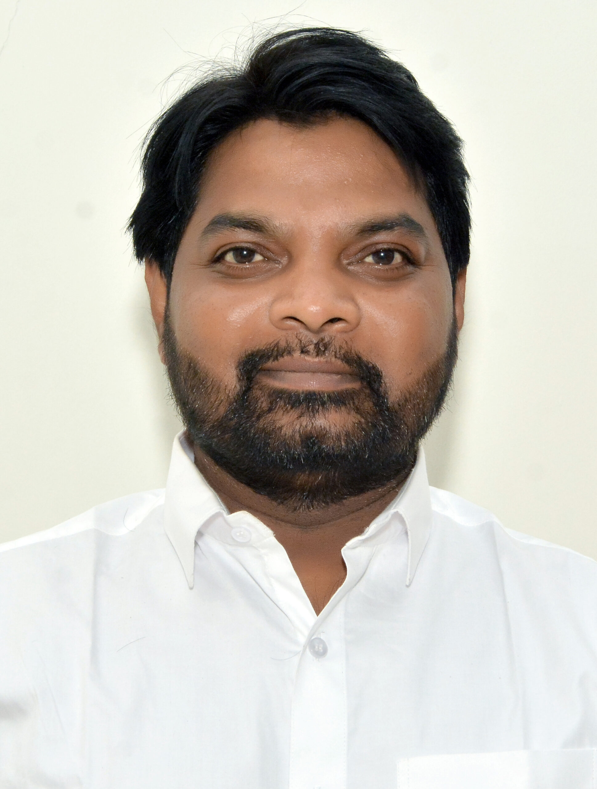 Dr. Manoj Jaggnaath Pekhale